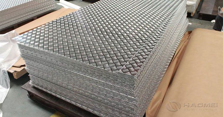 Diferentes patrones de planchas de Aluminio Diamantado