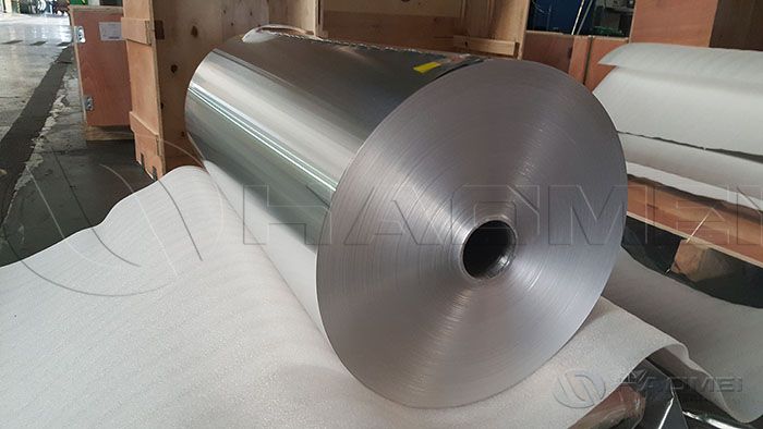 Rollo papel aluminio cocina