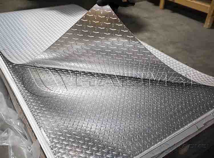 Cómo elegir el espesor de una placa de diamante de aluminio