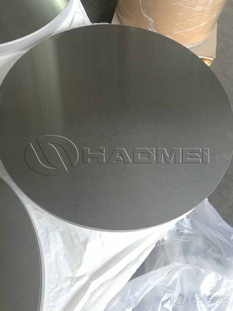 ¿Cuáles son las aplicaciones de la placa aluminio en la cocina?